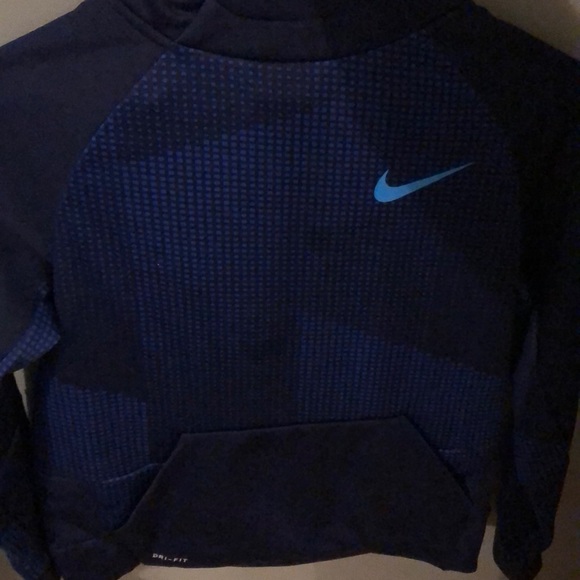 Boys youth Nike Dry Fit Sweatshirt Size: Large - Picture 2 of 3